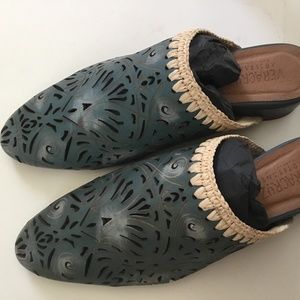 $159!! Veracruz Ombre Teal "Olivetta Mules": New w Box! Size 9 (Runs SMALL!)